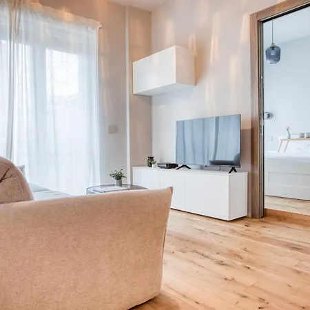Apartment Easylife - Eleganza Moderna Vicino A Life Milan